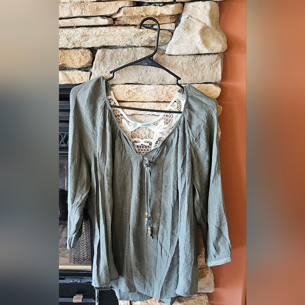 Maurices lace back, large shirt